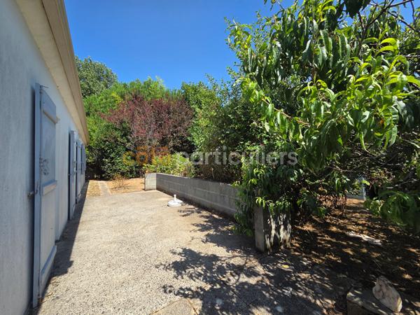 Vente
                Maison92 m² - 4 Pièces -
                    L AIGUILLON LA PRESQU ILE (85460)