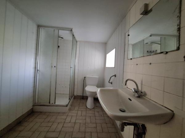 À vendre - Maison de campagne, 2 pièces situé à Fresnay-sur-Sarthe (72130)