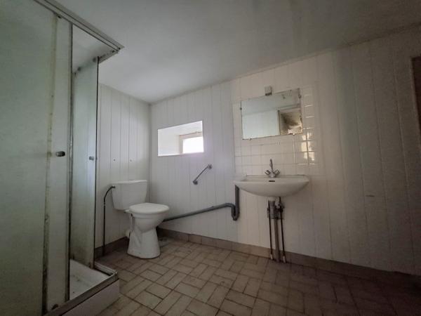 À vendre - Maison de campagne, 2 pièces situé à Fresnay-sur-Sarthe (72130)