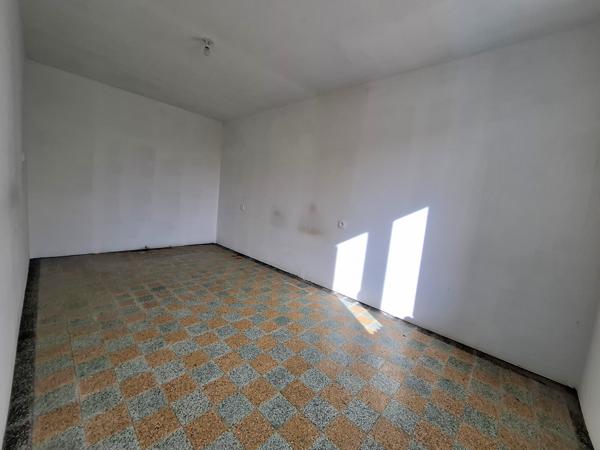 À vendre - Maison de campagne, 2 pièces situé à Fresnay-sur-Sarthe (72130)