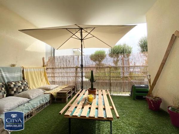 Appartement à louer 2 pièces 52.56m² Aubenas (07200)