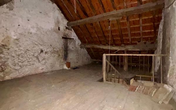 Maison à vendre    3 pièces • 79,30 m2 Saint-Savin