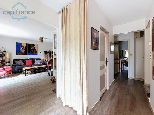 Maison à vendre 5 pièces ANDUZE (30) terrain environ 865 m2 et piscine