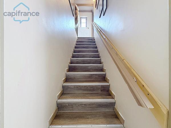 Maison à vendre 5 pièces ANDUZE (30) terrain environ 865 m2 et piscine
