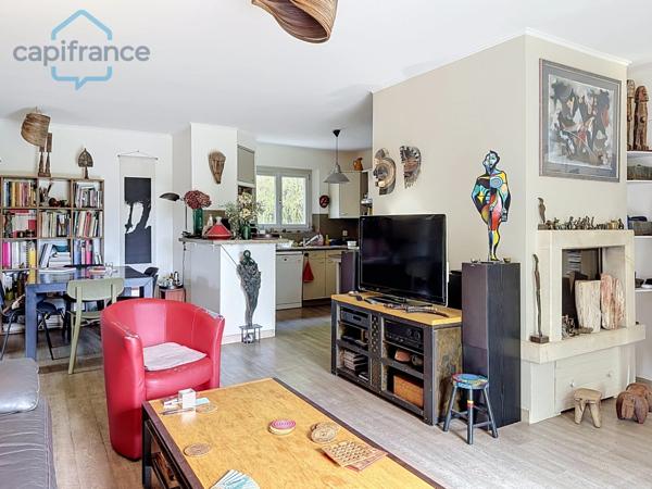 Maison à vendre 5 pièces ANDUZE (30) terrain environ 865 m2 et piscine