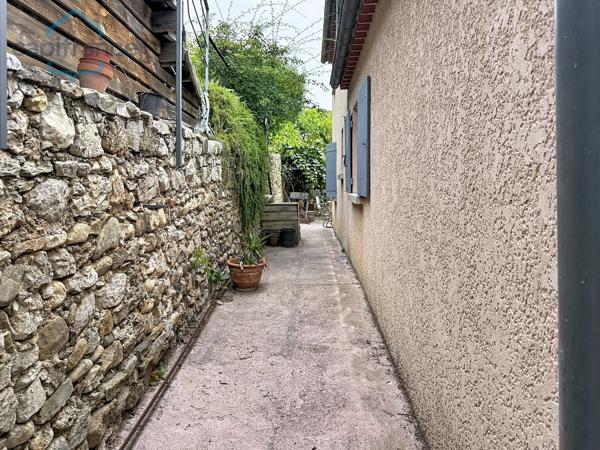 Maison à vendre 5 pièces ANDUZE (30) terrain environ 865 m2 et piscine