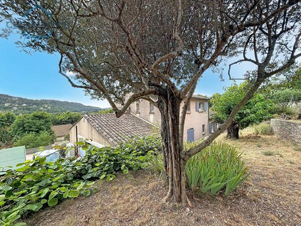 Maison à vendre 5 pièces ANDUZE (30) terrain environ 865 m2 et piscine