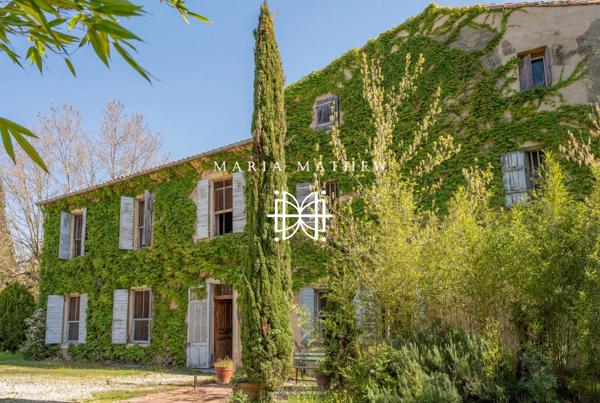 Bastide avec piscine et parc arboré - 1000m2 - 2 hectares - AIX EN PROVENCE (13)