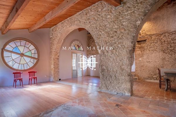 Bastide avec piscine et parc arboré - 1000m2 - 2 hectares - AIX EN PROVENCE (13)