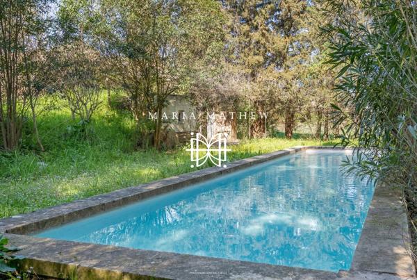 Bastide avec piscine et parc arboré - 1000m2 - 2 hectares - AIX EN PROVENCE (13)