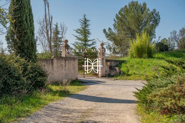 Bastide avec piscine et parc arboré - 1000m2 - 2 hectares - AIX EN PROVENCE (13)