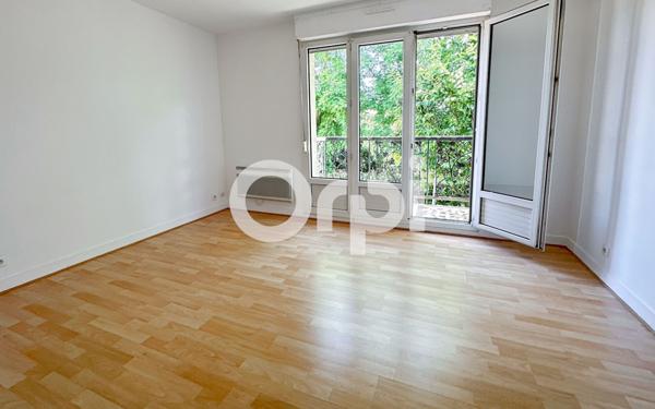 Appartement à vendre    3 pièces • 61,17 m2 Mantes-la-Jolie