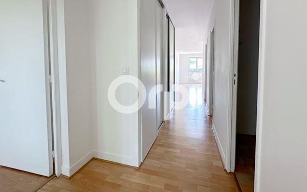 Appartement à vendre    3 pièces • 61,17 m2 Mantes-la-Jolie