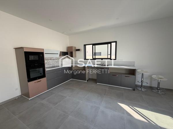 VILLA 95 M² AVEC GARAGE ET PISCINE SUR TERRAIN DE 414 M²