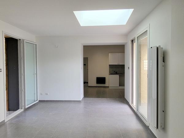 Cusset (03300) A VENDRE, MAISON A CUSSET 120 M2 HABITABLES, , 1 JARDIN, 1 COUR/TERRASSE, 1 CAVE