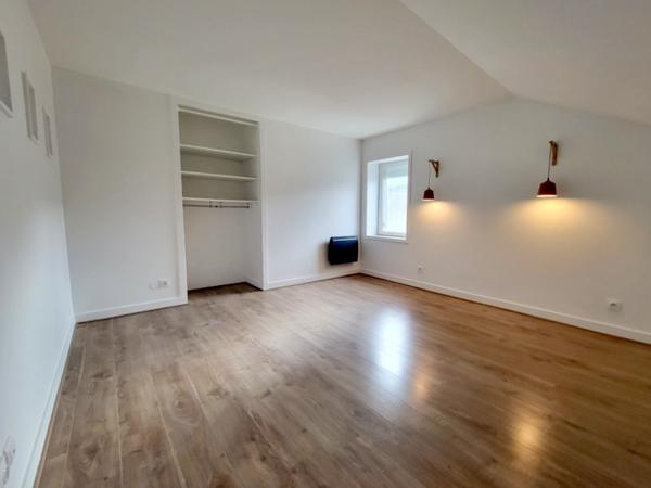 Cusset (03300) A VENDRE, MAISON A CUSSET 120 M2 HABITABLES, , 1 JARDIN, 1 COUR/TERRASSE, 1 CAVE