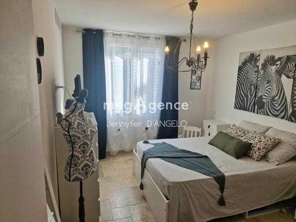 Maison à OLLIOULES, 83190 - 7 pièces 155m²