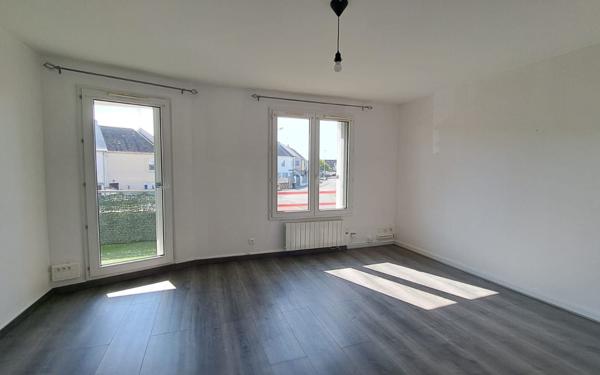 Appartement à louer    5 pièces • 101,69 m2 Saran