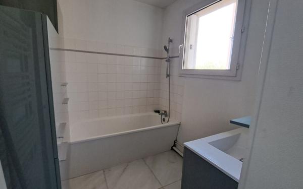 Appartement à louer    5 pièces • 101,69 m2 Saran