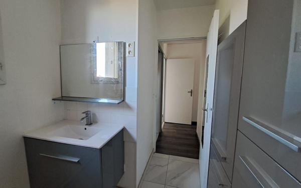 Appartement à louer    5 pièces • 101,69 m2 Saran