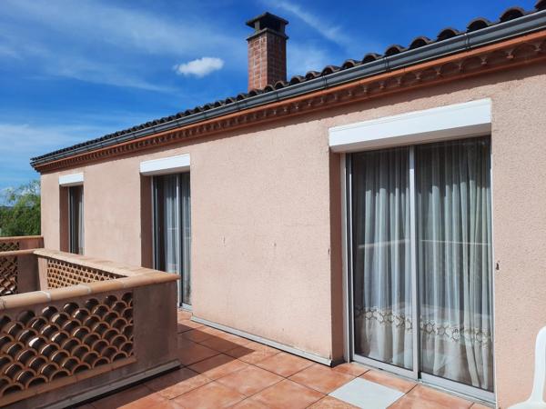 PUYGOUZON - Grande maison familiale avec piscine et jardin