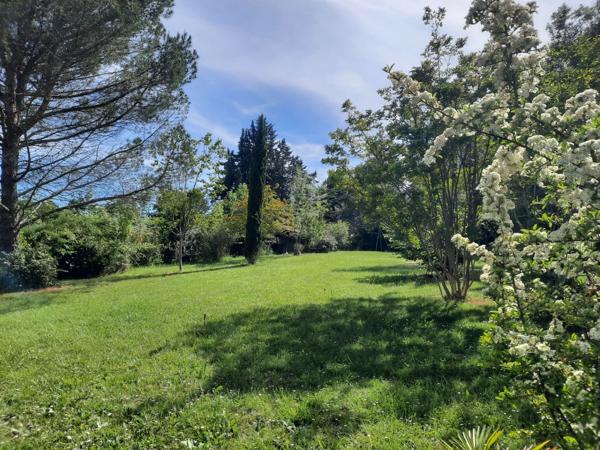 PUYGOUZON - Grande maison familiale avec piscine et jardin