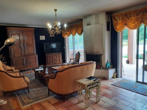 PUYGOUZON - Grande maison familiale avec piscine et jardin