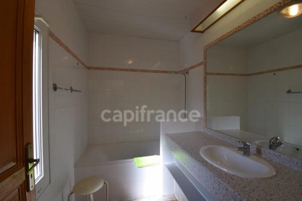 Dpt Aude (11), à vendre QUILLAN maison P3 de 81 m² - Terrain de 600,00 m² - Plain pied
