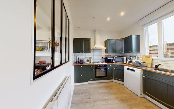 Maison à louer    4 pièces • 92 m2 Villenave-d'Ornon