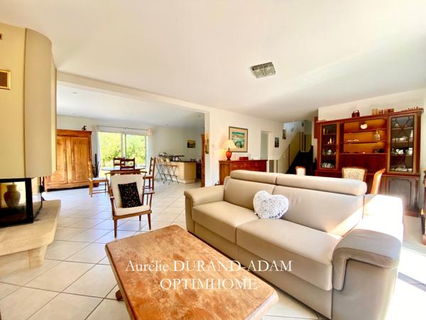 Maison d'architecte Familale à vendre - Secteur ultra prisé - Hauteurs d'Honfleur - Jardin magnifique - Garage