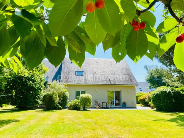 Maison d'architecte Familale à vendre - Secteur ultra prisé - Hauteurs d'Honfleur - Jardin magnifique - Garage