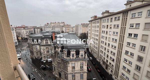 À vendre Studio 27 m² - Lyon 69007