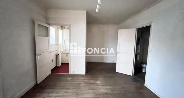 À vendre Studio 27 m² - Lyon 69007