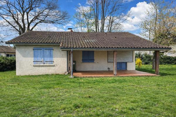Maison centre-ville Salles 3 pièces 70m2 sur 2050 m² de terrain