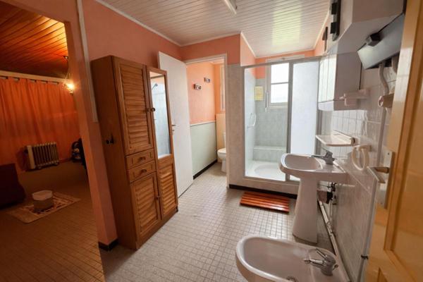 Maison centre-ville Salles 3 pièces 70m2 sur 2050 m² de terrain
