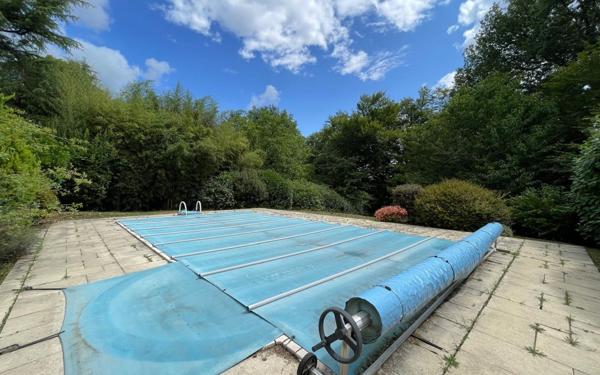 Maison à louer    6 pièces •  Champcevinel