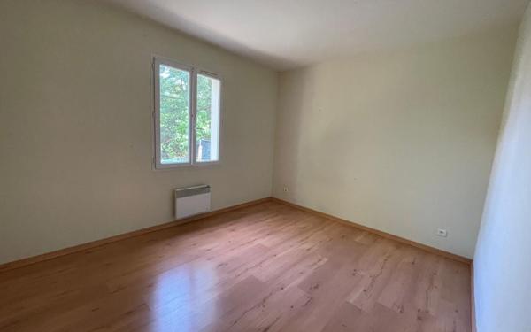 Maison à louer    6 pièces •  Champcevinel