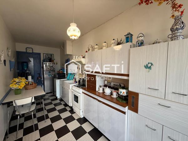 Maison de ville avec locataire en place – idéal investissement