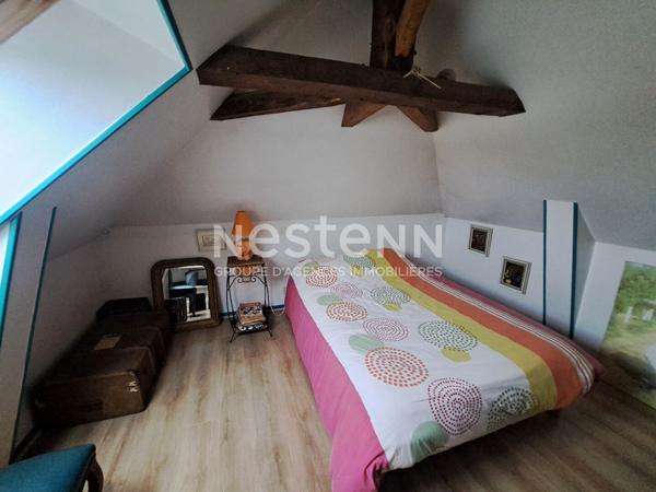 TRES BELLE MAISON FAMILIALE A DEUX PAS DU CENTRE DE LA FLECHE