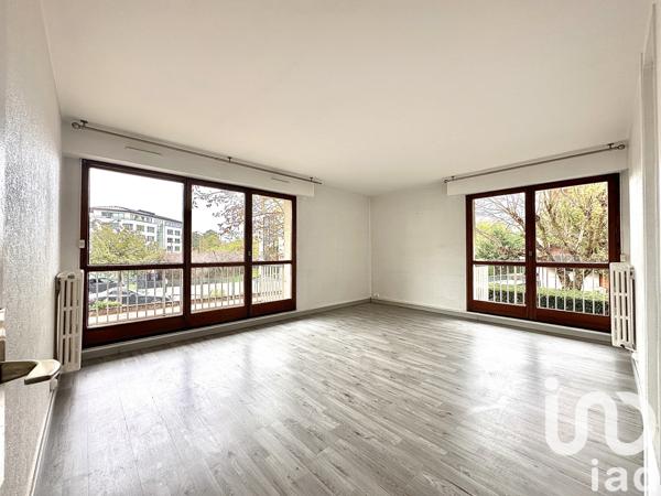 Location appartement 3 pièces 61 m² Rueil-Malmaison