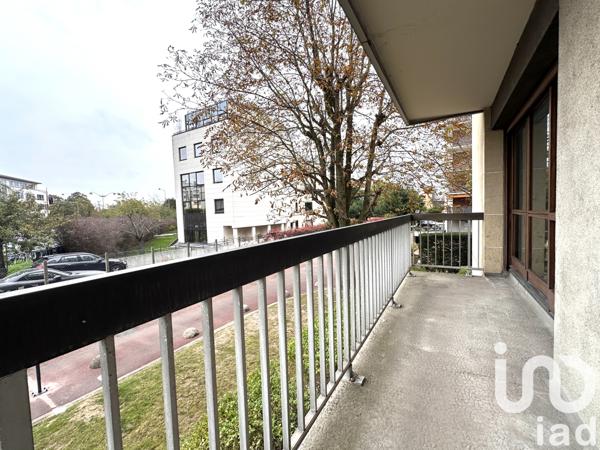 Location appartement 3 pièces 61 m² Rueil-Malmaison