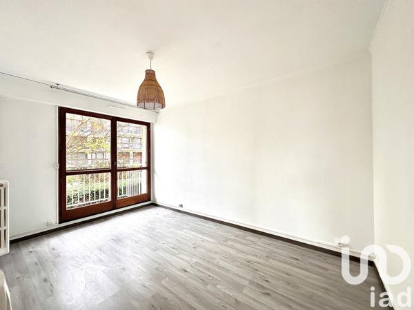 Location appartement 3 pièces 61 m² Rueil-Malmaison