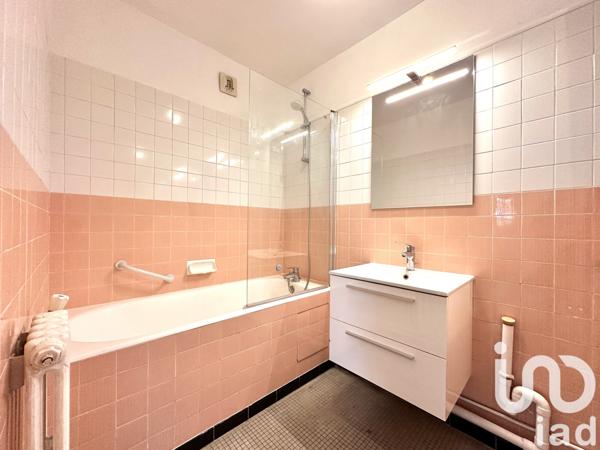 Location appartement 3 pièces 61 m² Rueil-Malmaison