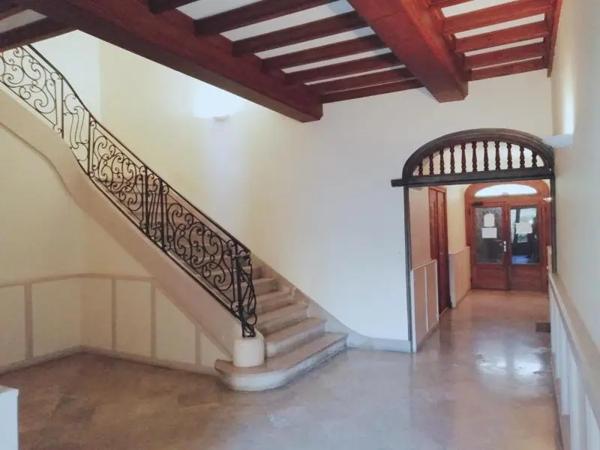 Appartement à louer 4 pièces 135m² Pamiers (09100)