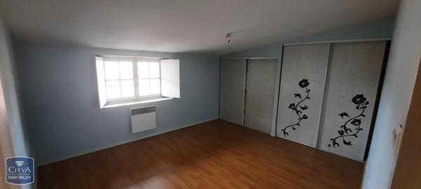 Appartement à louer 4 pièces 135m² Pamiers (09100)