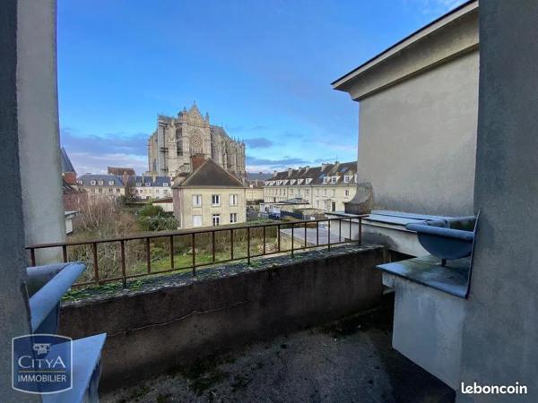 Appartement à louer 2 pièces 53m²