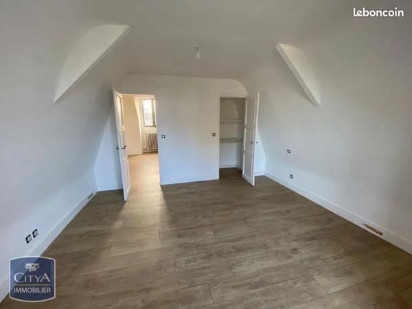Appartement à louer 2 pièces 53m²