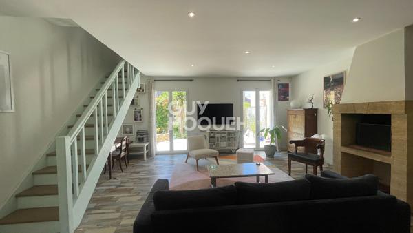 Maison Mèze 5 pièce(s) 91 m2 centre Mèze