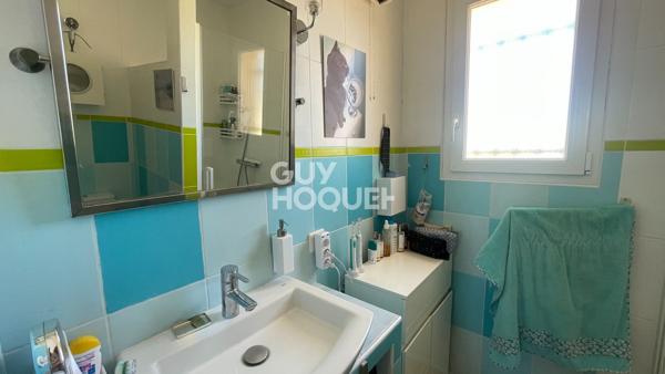 Maison Mèze 5 pièce(s) 91 m2 centre Mèze