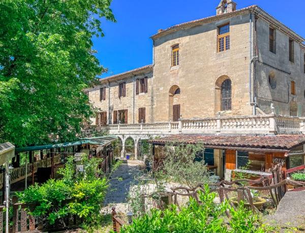 Commerce à vendre à Barjac (30430) - Gard